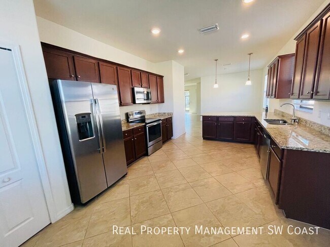 Building Photo - 14306 Vindel Cir