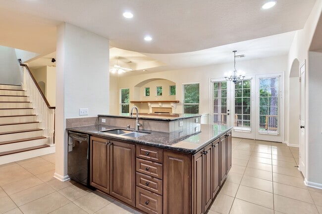 Building Photo - 31 Middle Gate Pl