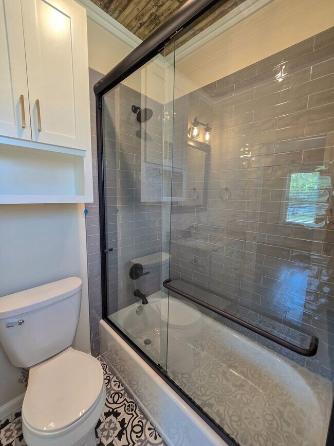 Building Photo - Cute 3 Bedroom Brick home in Shawnee