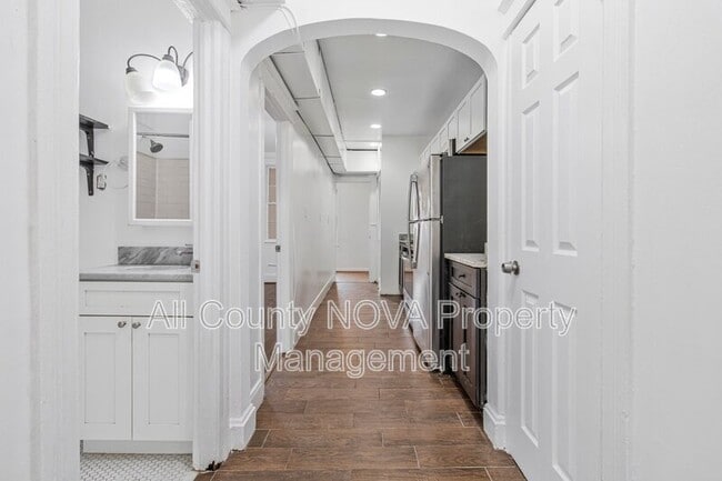 Building Photo - 1719 West Virginia Ave NE