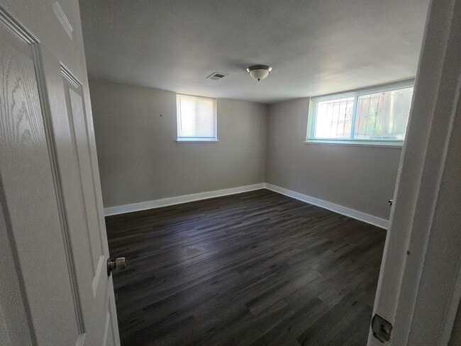 Building Photo - 1643 Beeler St