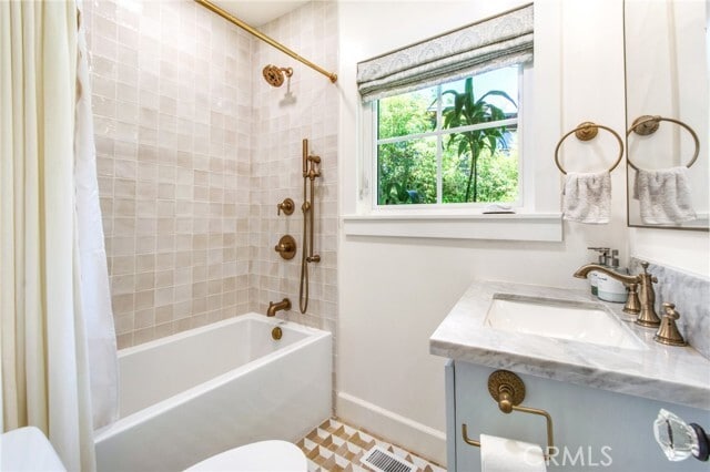 Building Photo - 1445 Bluebird Canyon Dr