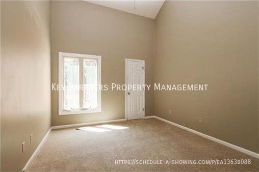 Building Photo - 4853 Horton St