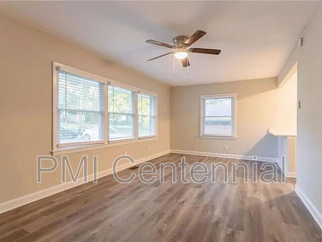 Building Photo - 1760 Spring Ave