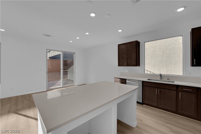 Building Photo - 10271 Altavia Rock St