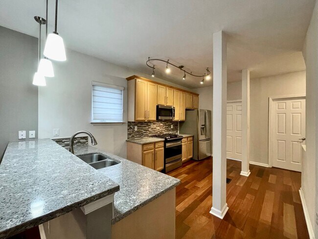 Building Photo - 3-Story Duplex in Chesapeake Beach! Ready 05-06-26! Fenced Backyard - Attached Garage - Pet Frien...