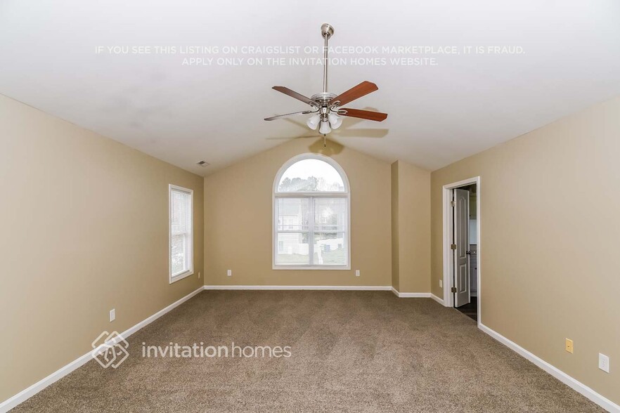 Building Photo - 3145 Landing Falls Ln