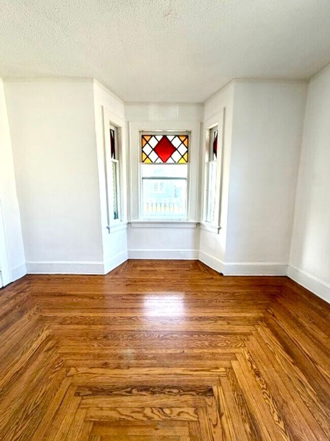 Building Photo - 119-121 Hobart Street