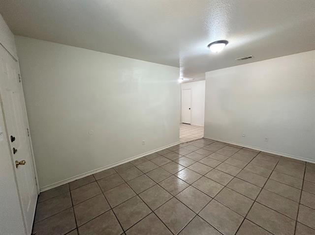 Building Photo - 5018 Nell St