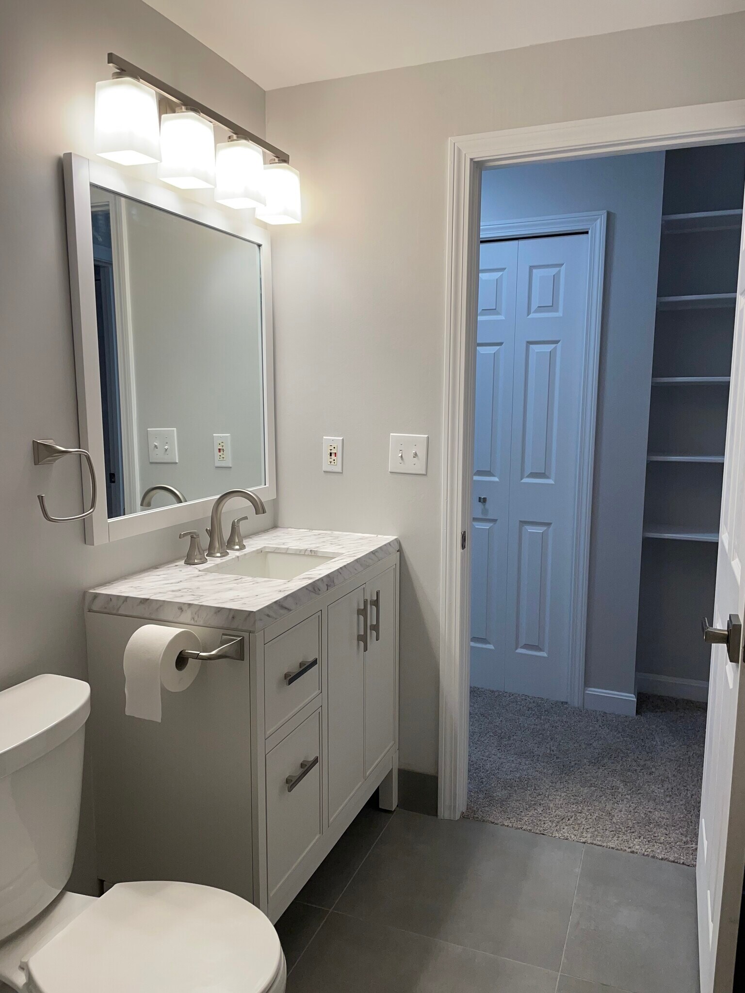 Recently updated full bathroom upstairs - 33 Deer St