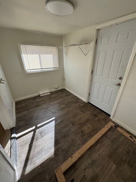 Building Photo - 312 Peach Ave