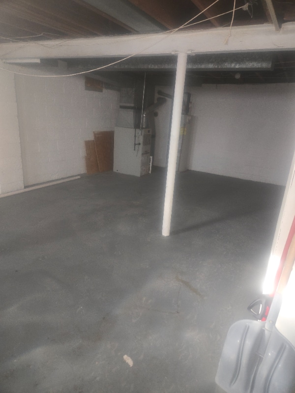 Building Photo - 12704 Pickford Ave