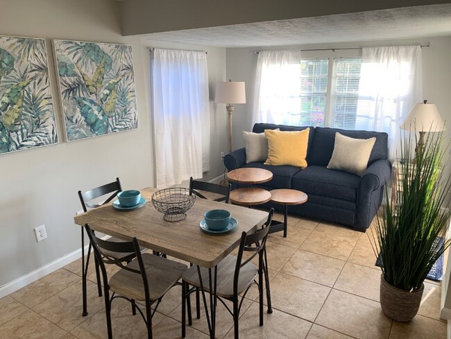 Building Photo - 13805 S Indian River Dr