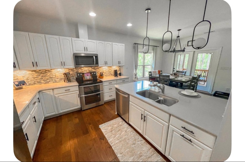 Building Photo - 135 Kingswood Cir