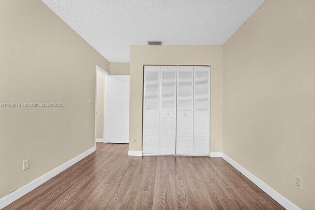 Building Photo - 388 NW 103rd Terrace