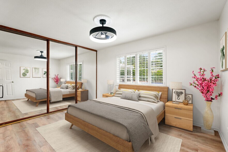 Building Photo - 27480 Cherry Creek Dr