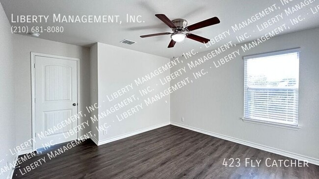 Building Photo - 423 Fly Catcher