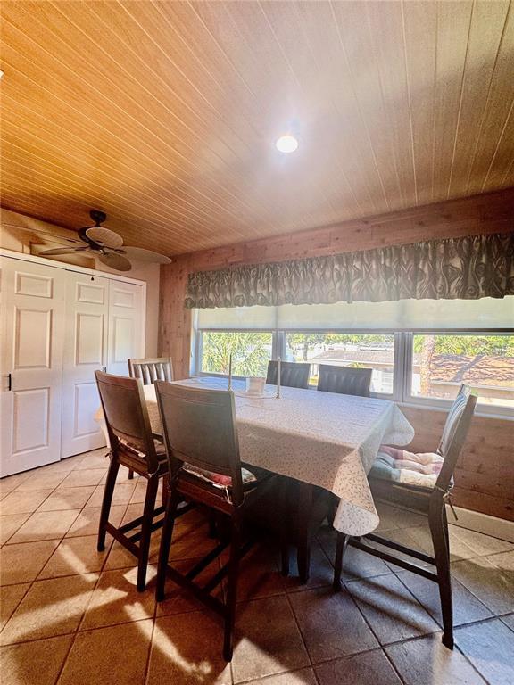 Building Photo - 10036 63rd Ave N