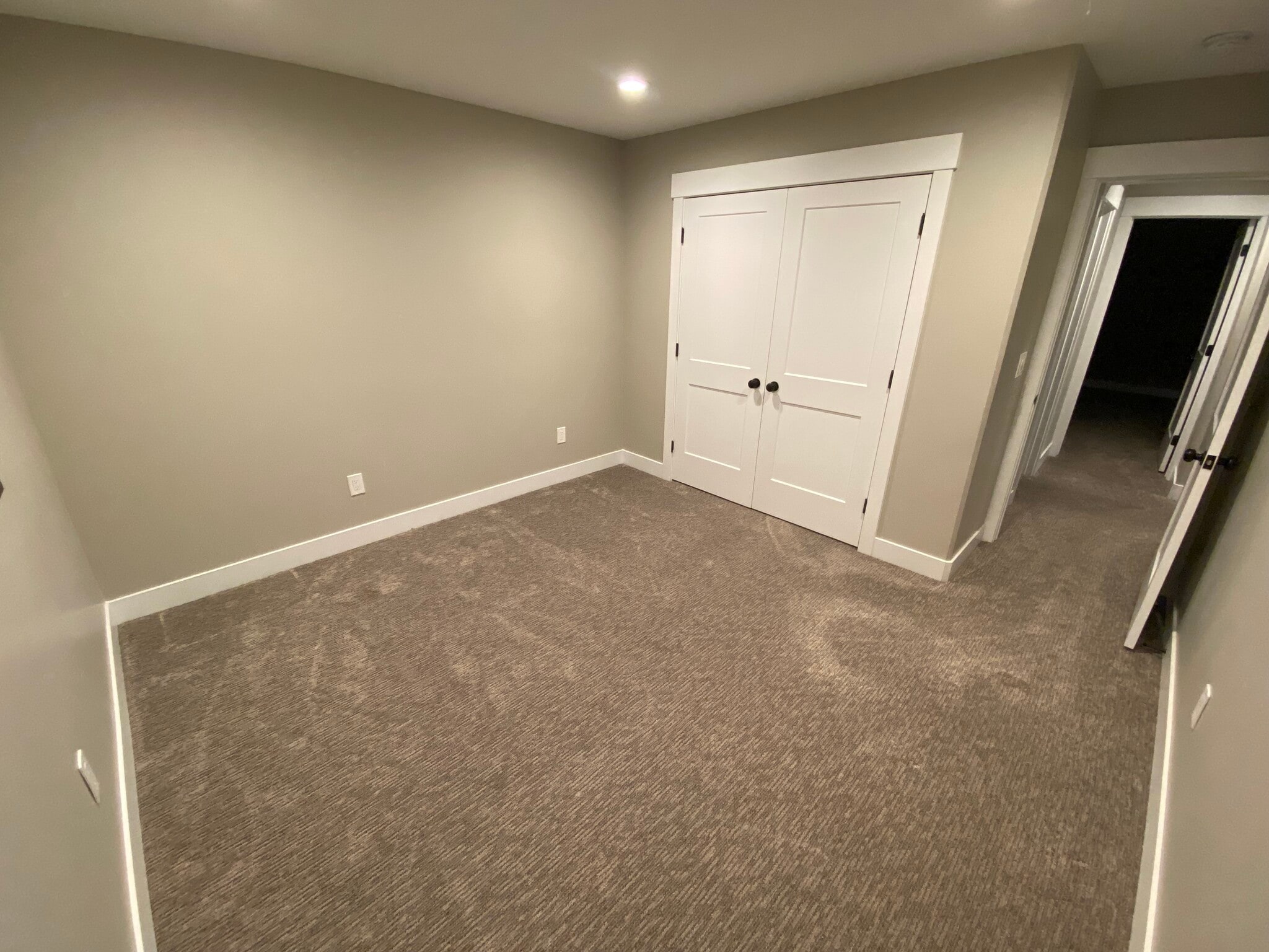 Building Photo - 1226 W 700 S