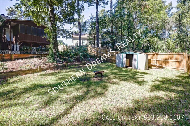 Building Photo - 1405 Parkdale Dr