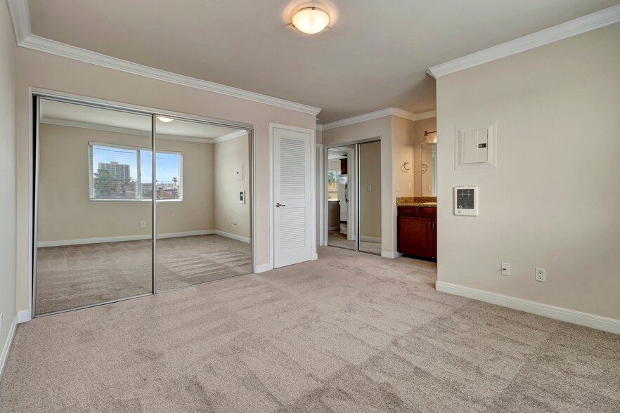 Building Photo - 3956 Texas St