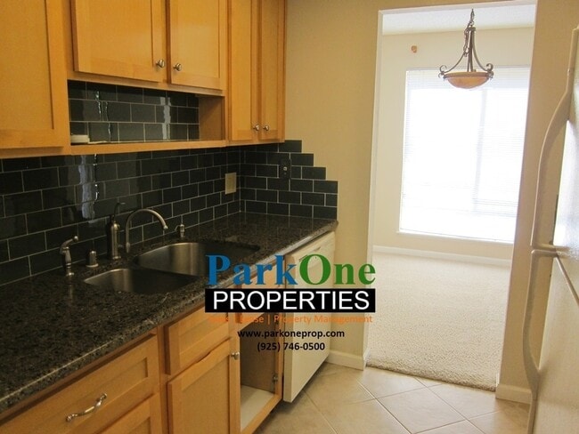 Building Photo - Spacious One Bedroom in Walnut Creek Keys!