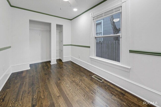 Primary Photo - 503 Boulevard SE