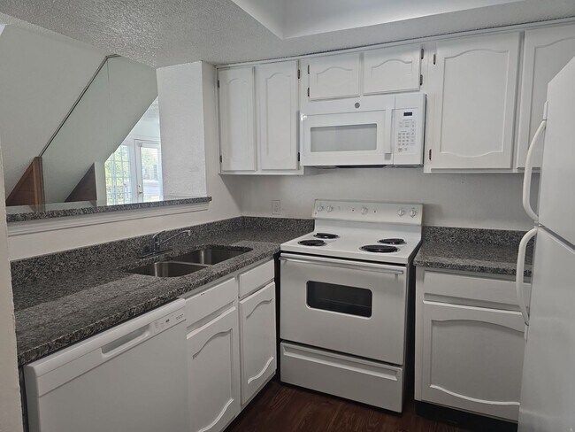 Building Photo - "Fort Worth Texas Homes for Rent"  Darling...