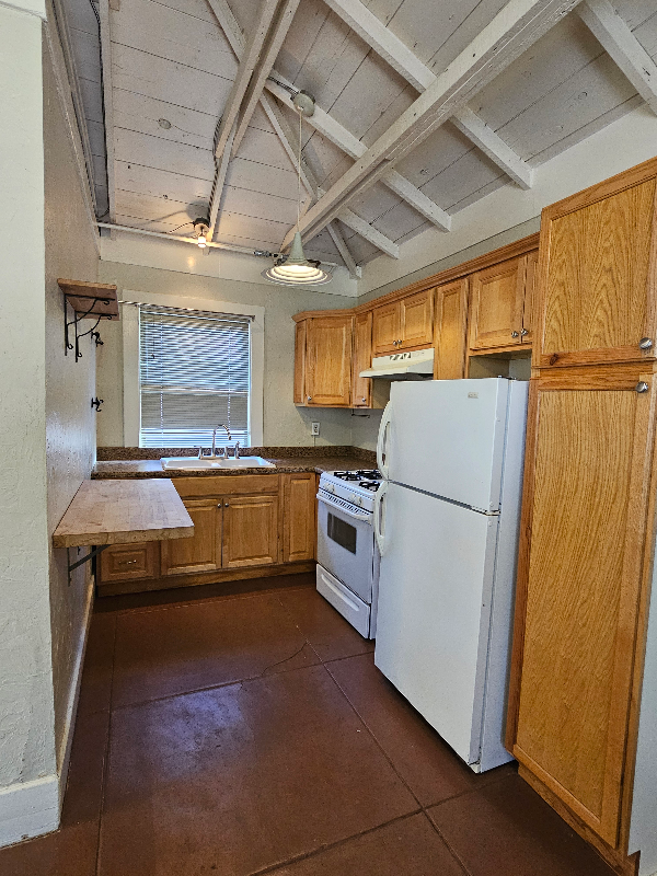 Building Photo - 37 E University Blvd