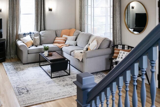 Building Photo - 713 Crosby St