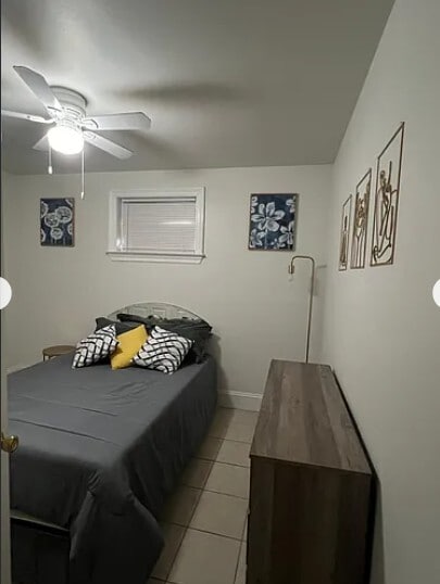 Building Photo - 2228 Riverland Dr