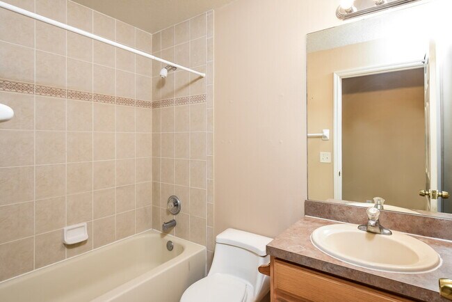 Building Photo - 120 Stephen Ave