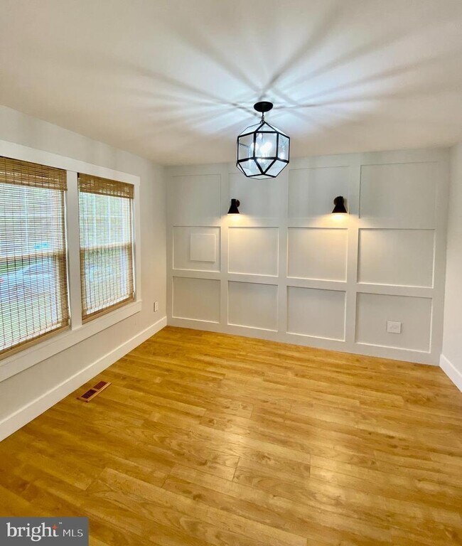 Building Photo - Discover Your Dream Home in Countryside’s Serene Cul-de-Sac