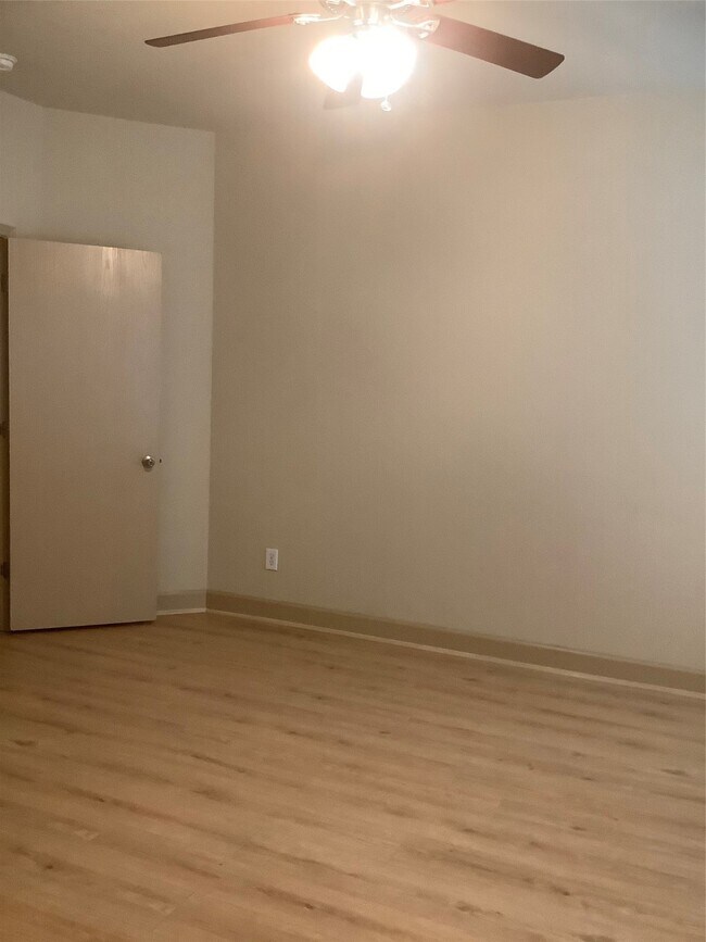 Building Photo - 5506 Rustling Gates Ln