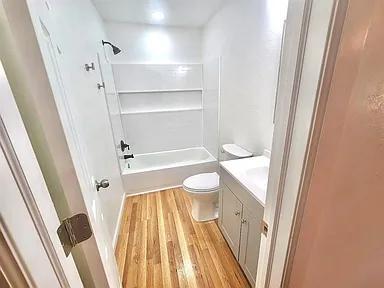 Building Photo - 620 W Jackson St