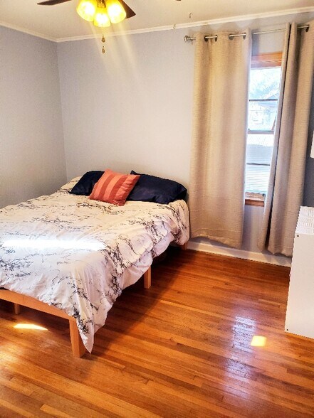 Building Photo - 4317 Gailwood Ave