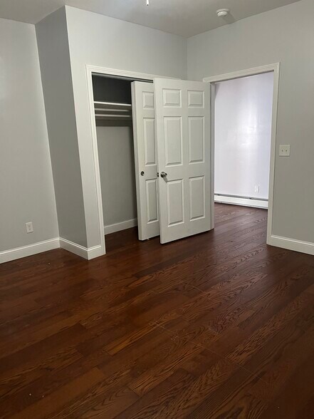 Building Photo - 982 Dixwell Ave