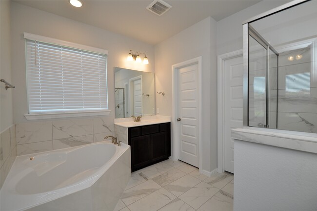 Building Photo - 8634 Marble Ter Ct