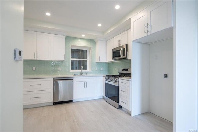 Building Photo - North Laguna One Bedroom with Ocean View