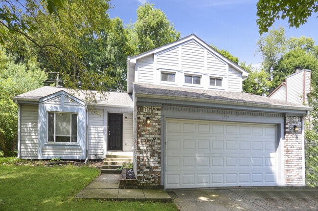 Building Photo - 1716 Countryside Dr