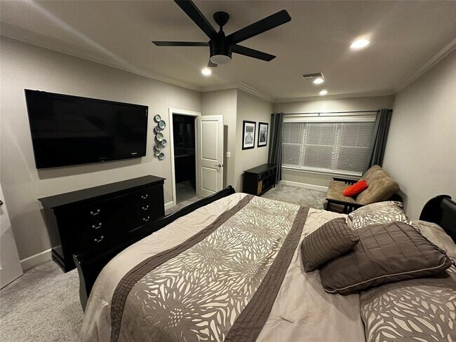Building Photo - 6072 Moorings Dr S