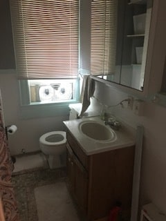 Building Photo - 415 N Chauncey Ave