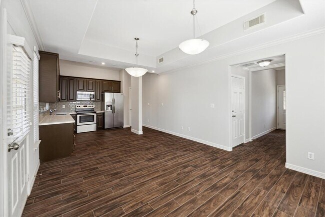 Building Photo - 2624 Detering St