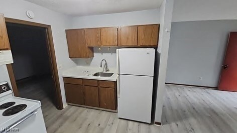Building Photo - 31 1/2 Elm Street Unit c1
