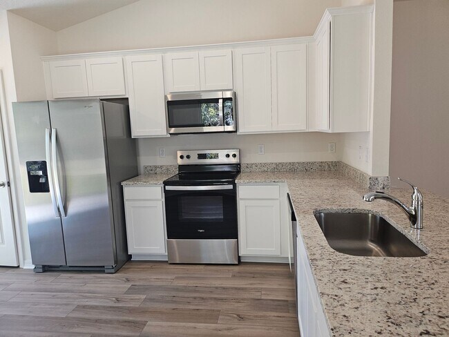 Building Photo - Brand New modern 3 Bed, 2 bath with 2 car garage in Palm Coast minutes from the Beach and shopping