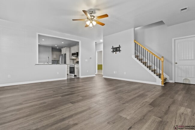 Building Photo - 111 High Hope Ln