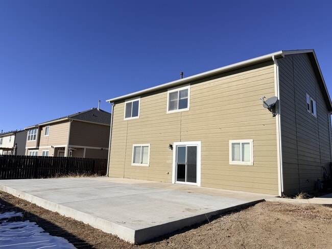 Building Photo - 9545 Sand Myrtle Dr