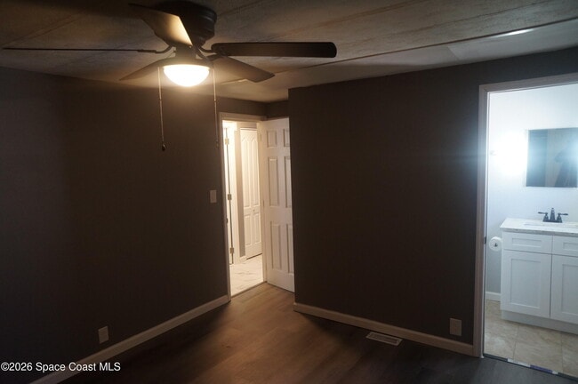 Building Photo - 1805 Big Cypress St NE