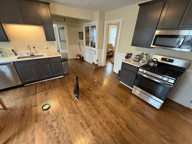 Building Photo - 2768-70 N. Booth St.