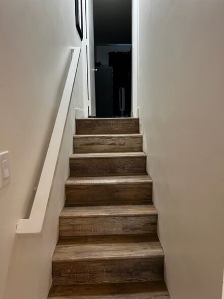 stairs to bedroom - 4545 Collwood Blvd